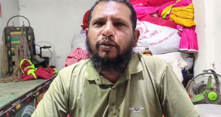 আলফাডাঙ্গায় ডিলারের বিরুদ্ধে অপপ্রচারের প্রতিবাদে ফুঁসে উঠেছে কৃষক ও এলাকাবাসী