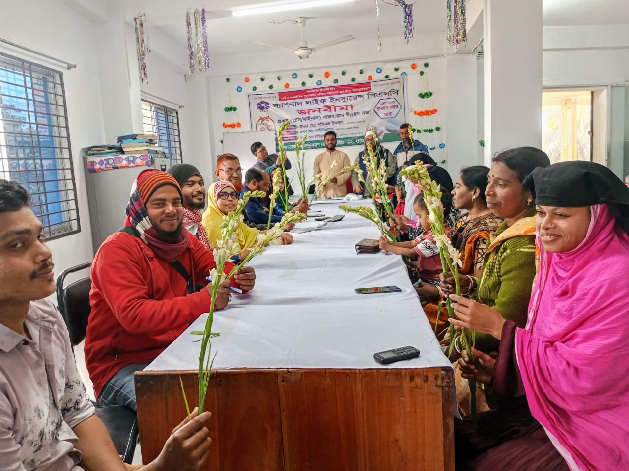 আলফাডাঙ্গায় ন্যাশনাল ইনসুরেন্স জোনের মাসিক মিটিং অনুষ্ঠিত