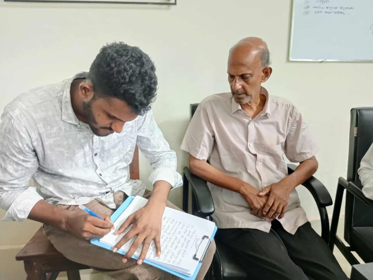 আলফাডাঙ্গায় মাদক সম্রাট রবি ঘোষের মুচলেকা প্রদান, স্বাভাবিক জীবনে ফেরার অঙ্গীকার।